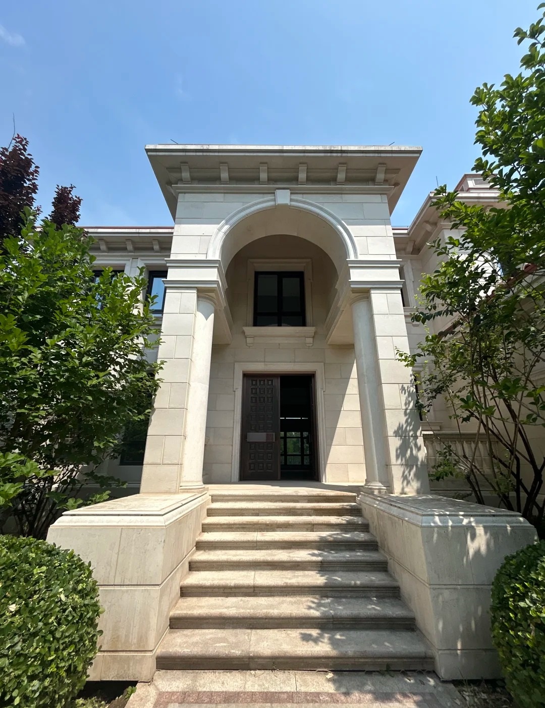 低容积率和高容积率区别全面解析,新手选房必看的居住密度指南